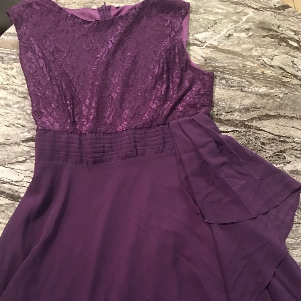Plum Ruffled Chiffon Styled Bridesmade Dress